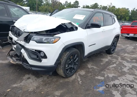 2023 Jeep Compass Altitude 4X4 from USA, damaged, VIN 3C4NJDBN0PT500580